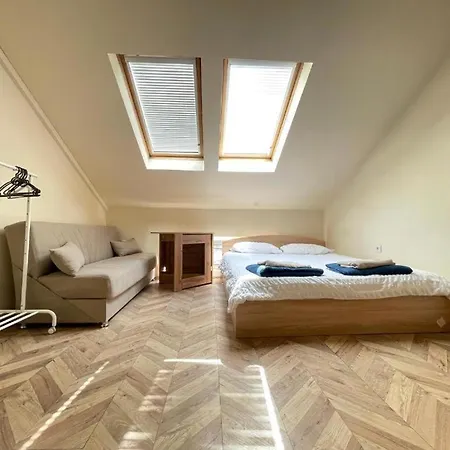 Centre 1 * Varna